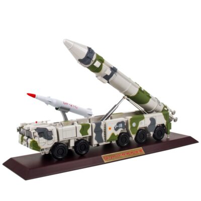 1:35東風21C導彈車合金模型